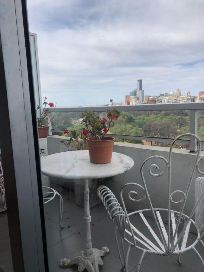 Apartamento Av Kennedy Y Cervino A Metros Embajada Eeuu Buenos Aires Exteriér fotografie