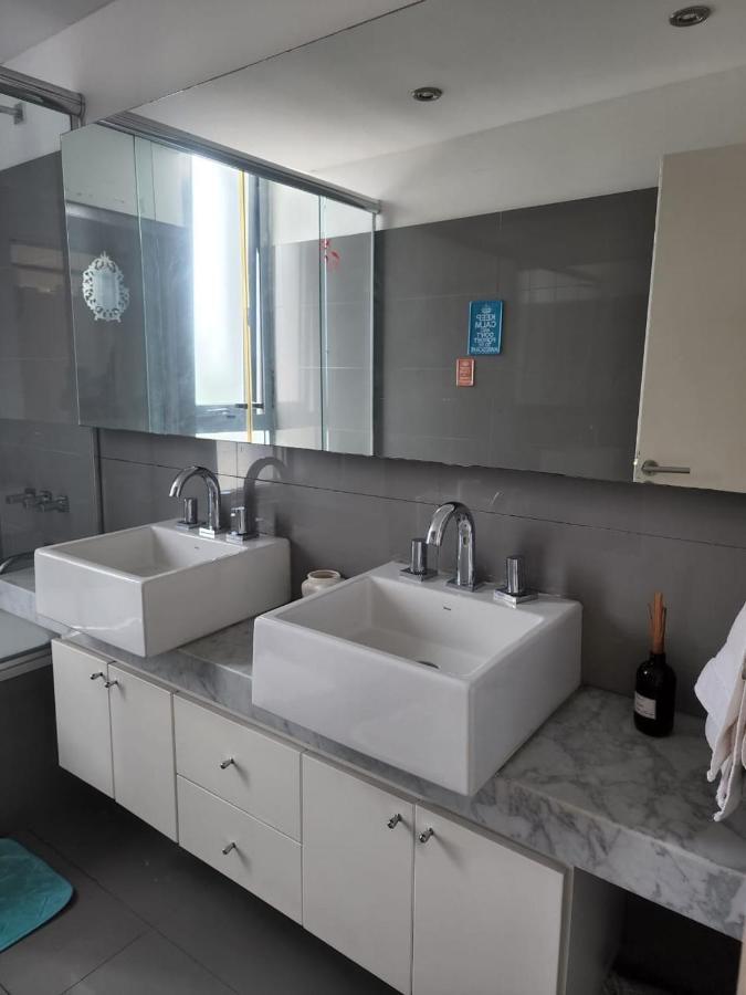 Apartamento Av Kennedy Y Cervino A Metros Embajada Eeuu Buenos Aires Exteriér fotografie
