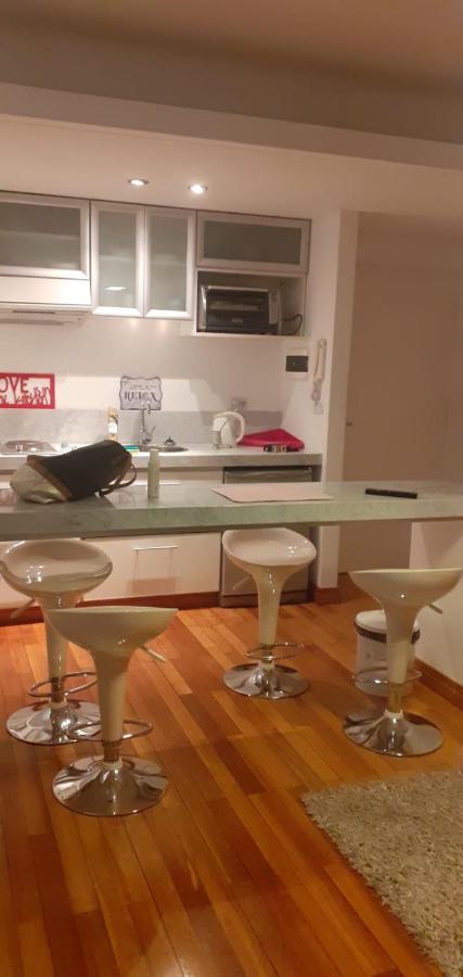 Apartamento Av Kennedy Y Cervino A Metros Embajada Eeuu Buenos Aires Exteriér fotografie